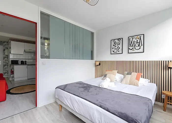 Saint Fargeau Gambetta Iii Lovely 4p-1br *